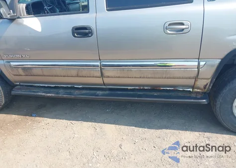 2001 GMC Yukon Xl 2500 Sle from USA, damaged, VIN 3GKGK26G61G220561